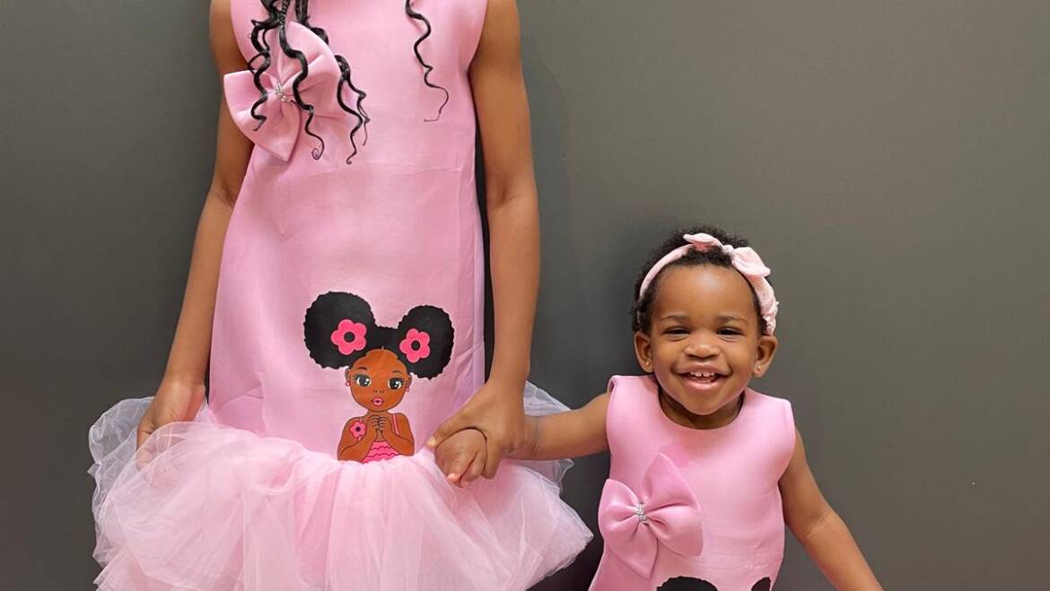 Sisters Twinning